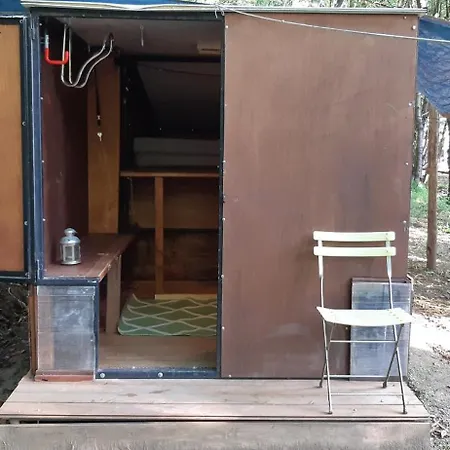 Parisalla Rural Hub Campsite Pignona